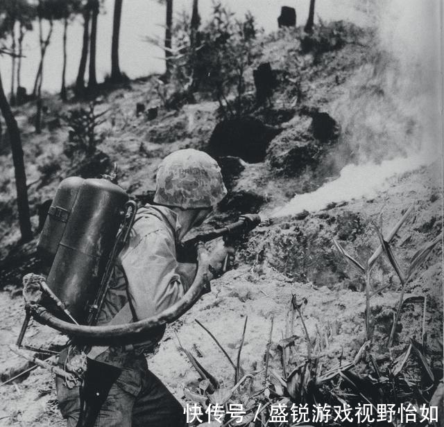 坚固|万吨炸弹都攻不下的日军地堡群, 因一个疏忽, 被美军一招弄成坟墓