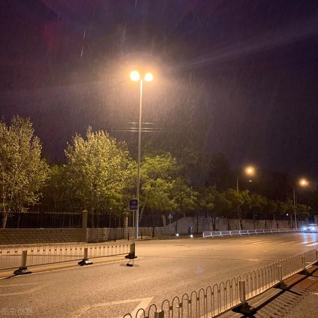  长相|男子尾随女性实施强暴，看清对方长相后，选择了逃跑，如何评价？