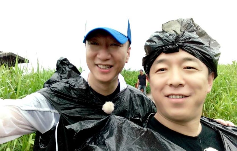  何炅|当年退出《极挑》另有苦衷？黄渤曾多次恳求何炅，却连吃闭门羹！