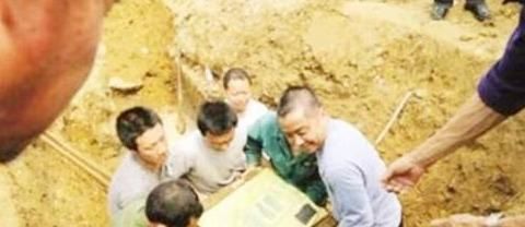  盖新房|父子翻盖新房挖出一只“猪”，主动上交，考古学家：全球仅此一头