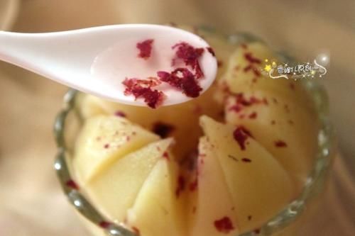  秋燥|初秋吃西瓜不如吃它，简单一煮就上桌，香甜软糯超好吃，润秋燥