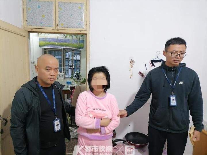 房间|年轻女子竟然偷快递上瘾！民警在她房间查获了20多件快递