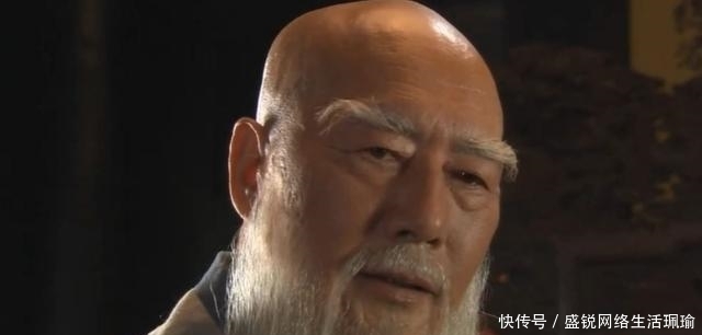 僧人|朱棣问高僧：皇位能传多少代？高僧只回答4字，朱棣听后高兴大笑