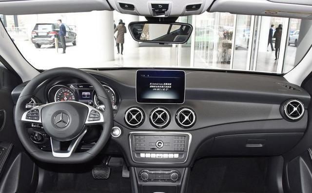 深得人心|新款奔驰GLA为什么可以深得人心它的高颜值吗看了就明白了