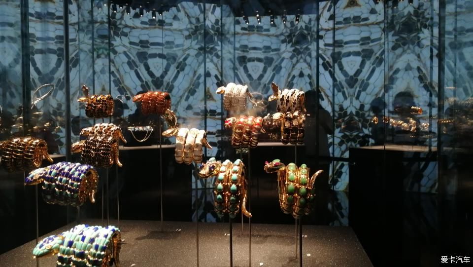  孩子|周末闲暇时光带着孩子打卡成都博物馆