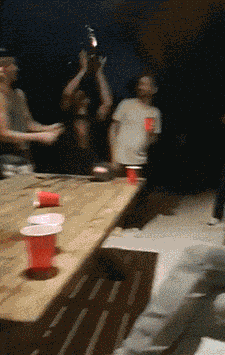 照片|15张隔着屏都感觉疼的照片，斗牛那个人，你以为隔着栅栏就安全么