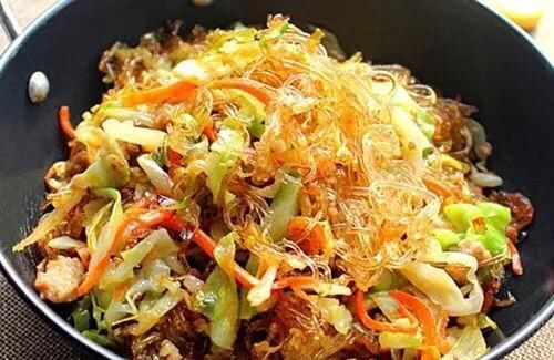  山药|精选美食：红烧排骨，圆白菜炒粉丝，山药焖猪尾，芥蓝炒鸡蛋