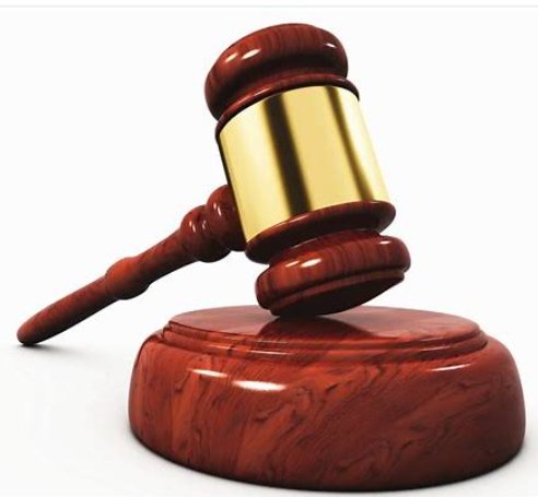  北京市海淀|北京19岁女大学生“裸贷”后被要挟发生性关系，曾犯贪污、受贿罪的出狱董事长犯强奸罪获刑