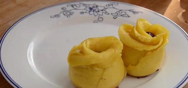  香甜|玉米面最好吃的做法，香甜柔软又好吃，出锅真是太香了！