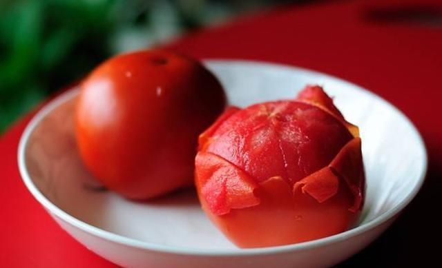 鸡蛋|西红柿炒蛋是先炒西红柿还是先炒蛋？都不对！这么做才最正确！