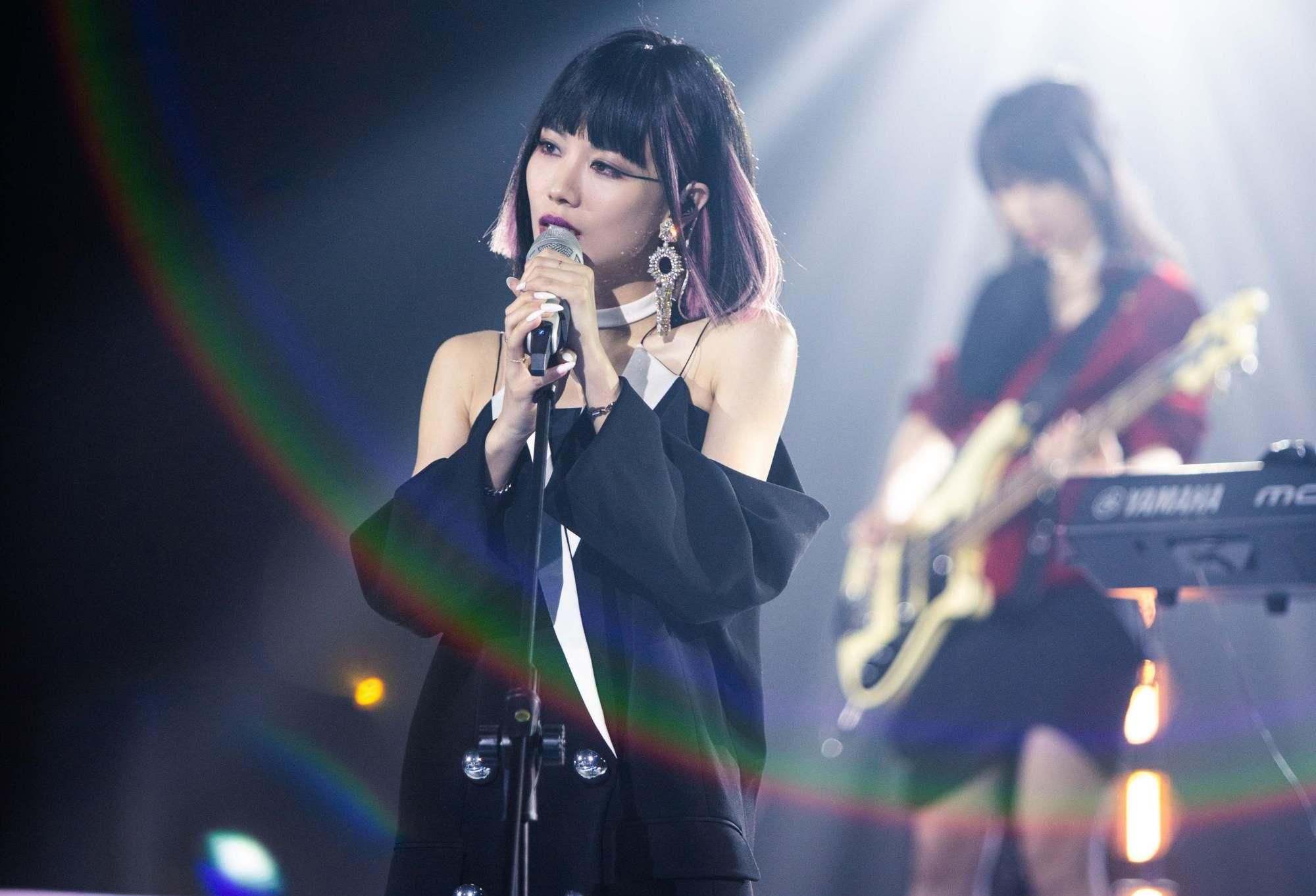  淡定|宁静与李斯现场针锋相对，其他姐姐坐在台下看戏，王霏霏不淡定了