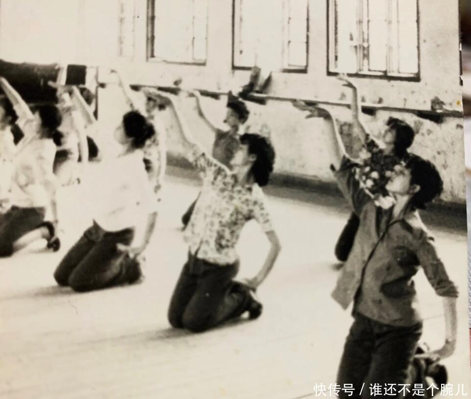女星陈肖依曝光多张少女照 唤起我们70年代的记忆 意外看到了刘庆棠