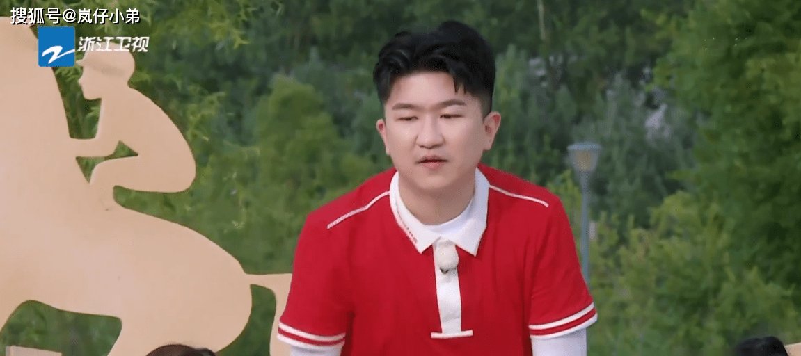  导演|本期《跑男》飞行嘉宾引发争议，一个当面怼导演，一个被导演diss