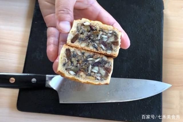 做法|临近中秋,五仁月饼的做法和步骤都在这里,好吃不腻,越嚼越香