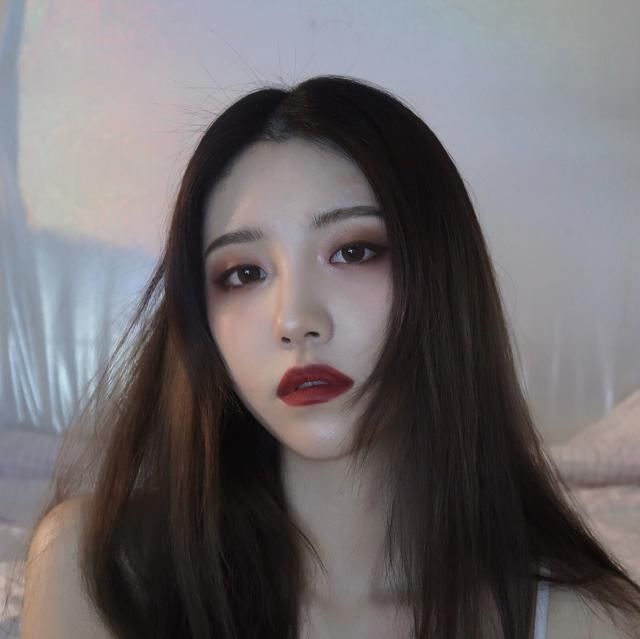  颜值|三分靠颜值七分靠打扮，很明显这些妹子都是个中高手