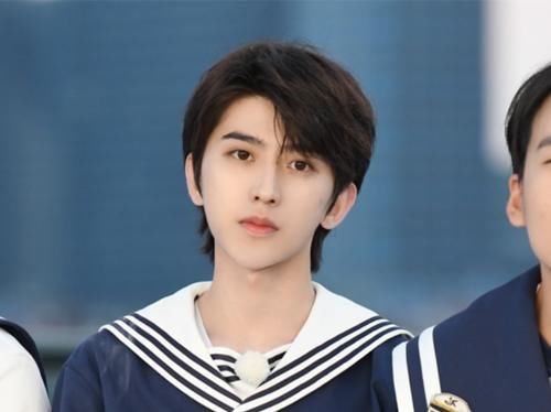  综艺|各个综艺的团宠是谁？跑男是蔡徐坤，极挑是张艺兴，看到最后：要我也想宠