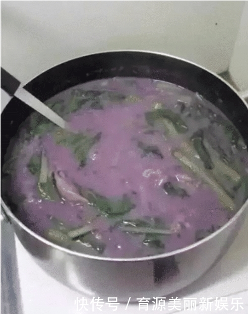 评论|“为啥高级宾馆的浴缸有那么多扶手？”哈哈哈哈哈评论也太坏了