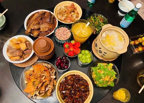  饺子|孙越晒的一日三餐，真会吃！完胜岳云鹏的饺子，难怪肚子越吃越大