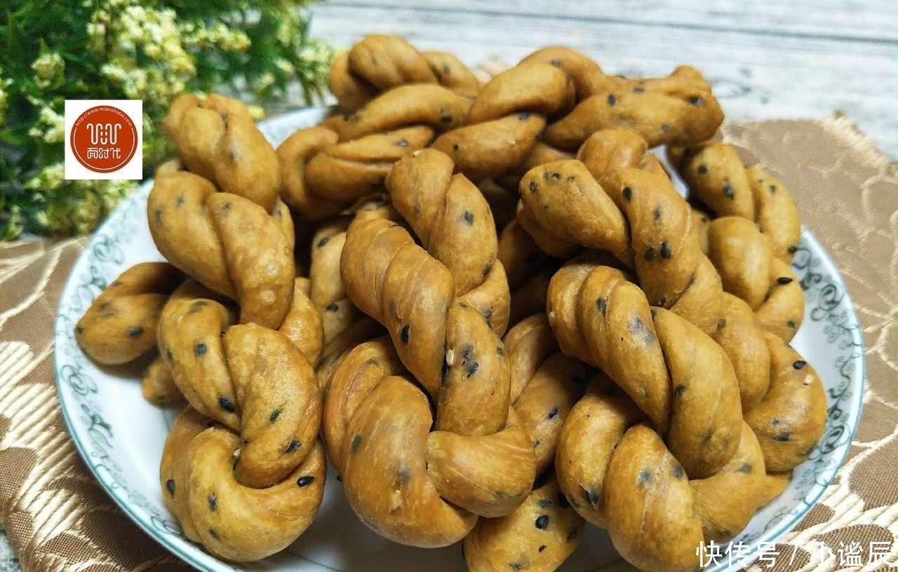 发面|麻花自己做,无添加,不用发面,两手一搓,做法简单更好吃