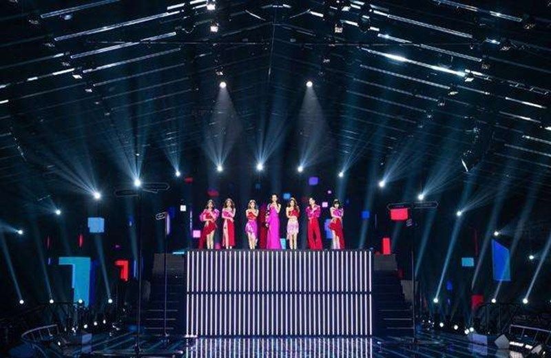  显示|《浪姐》总决赛来袭，官方数据却显示异常，恶意刷票？