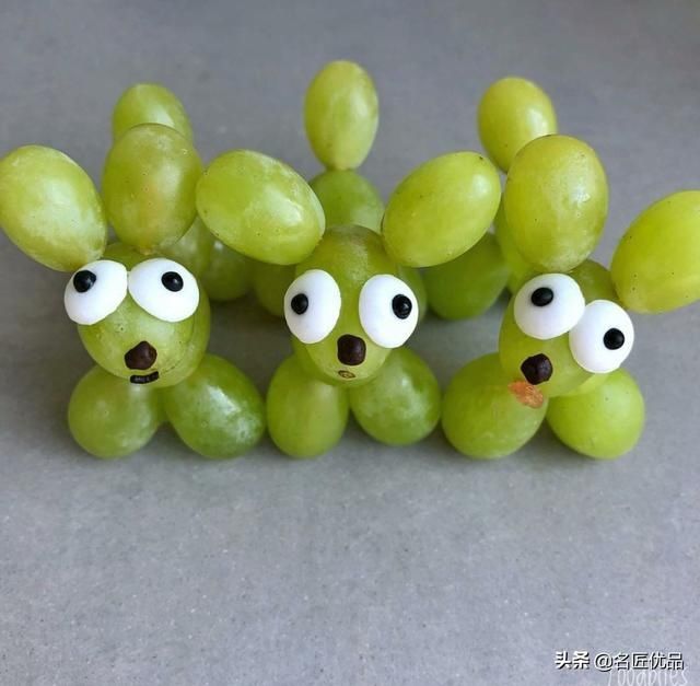  吃水果|萌萌哒水果切盘！为了让3个娃爱上吃水果，这位妈妈的做法爆红