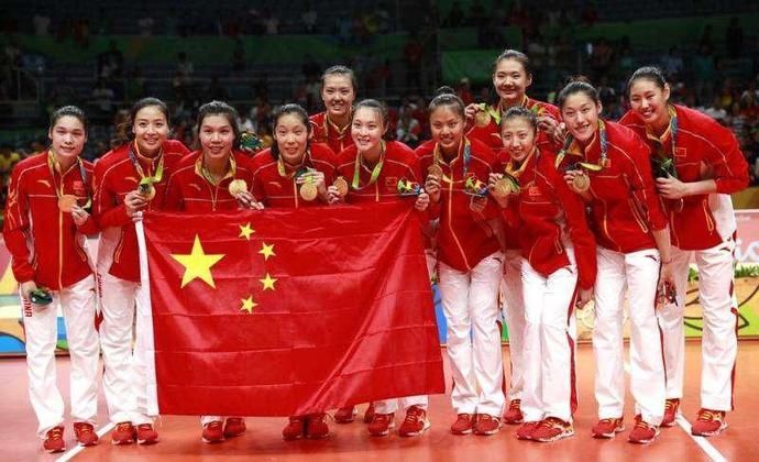  重蹈|郎平重蹈陈忠和覆辙？女排主帅的用人值得商榷，2大老将该放弃了