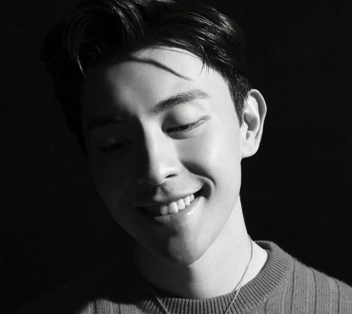  阴阳师|邓伦拍《阴阳师》断水3天，被导演郭敬明称赞，网友：太敬业了