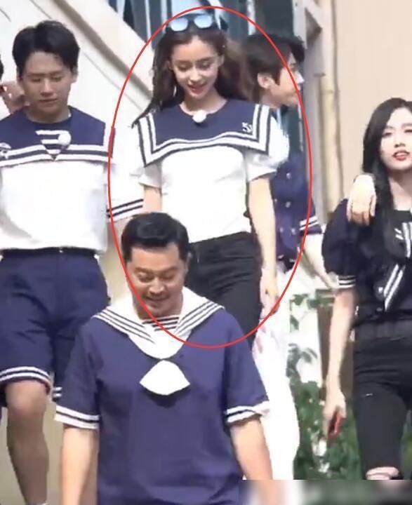 baby|《奔跑吧》收官路透:吴宣仪欧阳娜娜超级黏,baby独自美丽