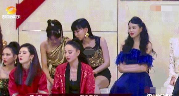  日报|娱乐日报|毛晓彤新恋情曝光？金晨汪汐潮再被拍？孟佳solo倒数第一？