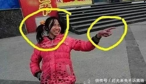 相貌|女孩在街头乞讨，抬起头露出了相貌，让所有人都愣住了！
