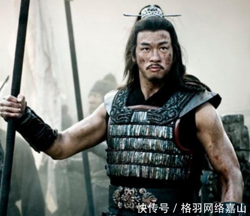 却说|皇帝刚登基,当年一救命恩人便前来投靠,皇帝却说:斩了