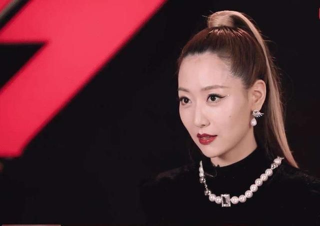  英皇娱乐|英皇都捧不红的白冰，又何尝不是因为自己“作”？