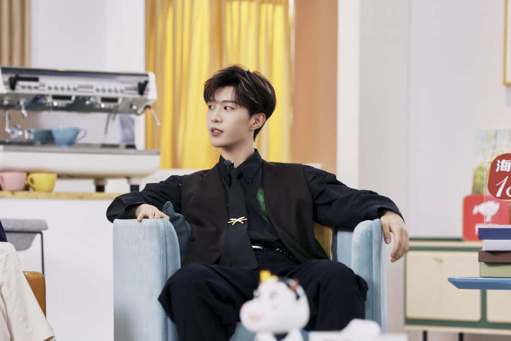  男人|200918 本期《做家务的男人2》剧照公开 范丞丞再次解锁新技能