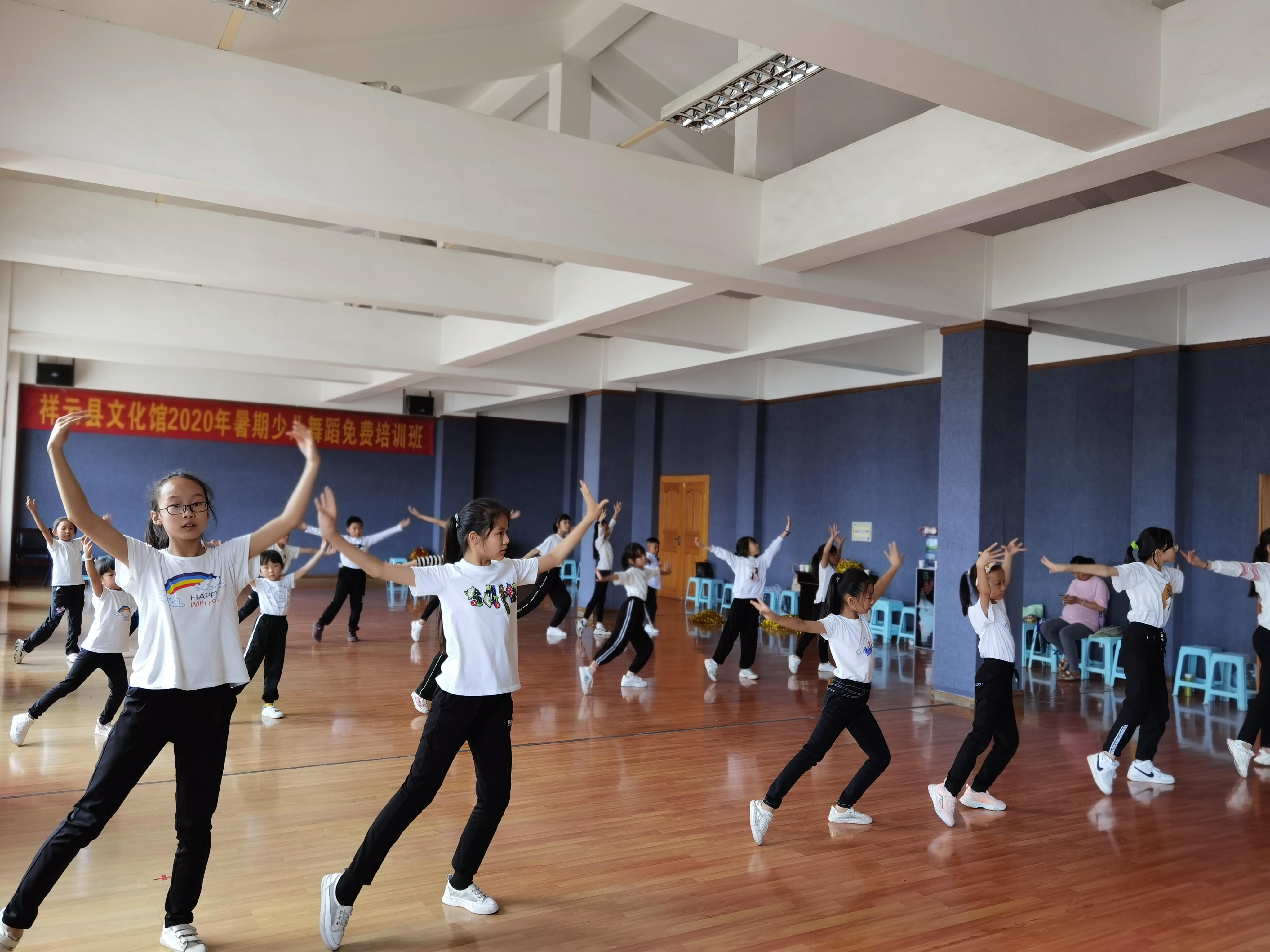 祥云|祥云:青少年暑期公益文化艺术培训班结业成果展示汇报今日举行