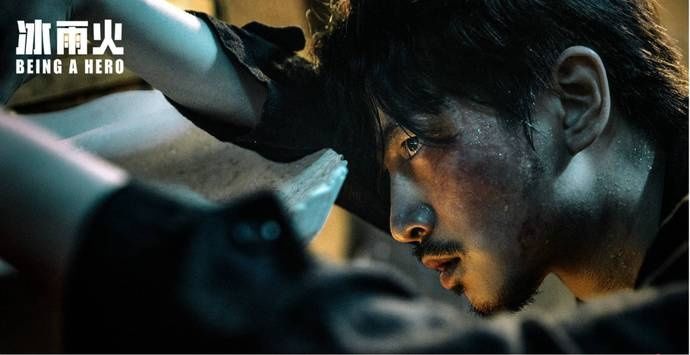  王一博|《冰雨火》角色剧照：王一博有演员那味儿了，陈晓挑战硬汉