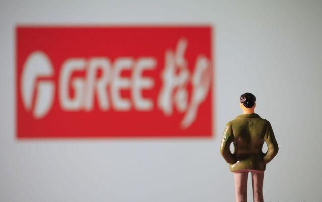  小姐|曾经的牛股，如今“董小姐”也失招儿，股价大跌14%，还有救吗