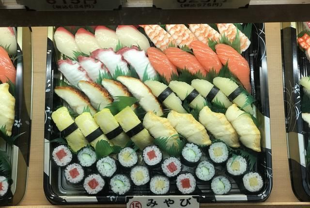 急赤白脸|实拍大阪道顿崛美食,这价位舍得急赤白脸吃一顿不