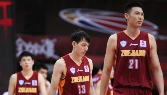 队友|八一队付豪下家已定?第一后卫欲率队破记录,老万探访前队友