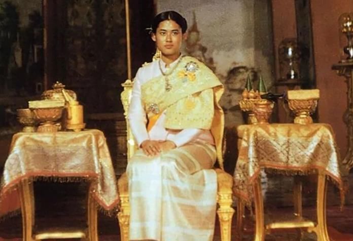  诗琳通公主|64岁诗琳通王冠照曝光！被册封为泰国女王储，曾是玛哈国王劲敌