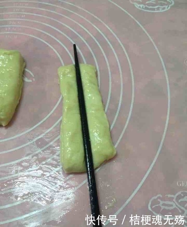 健康|70岁爷爷的健康油条秘方,几分钟就学会,早餐再也不用出去买了