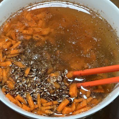 胡萝卜黑米燕麦粥(黑燕麦胡萝卜粥)