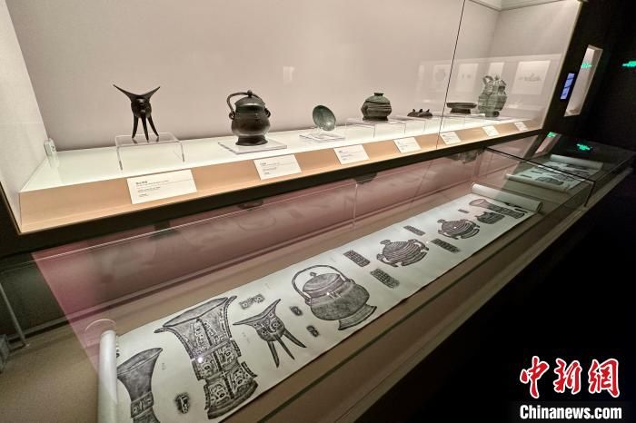 上海博物馆推出“与时偕行——金石传拓技艺”特展