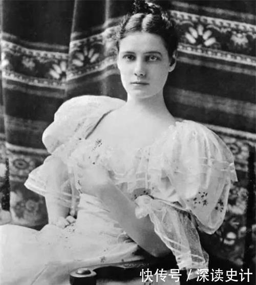  们对精神|女记者装疯潜入精神病院，体验“黑暗”10天，被救出时已失去笑容