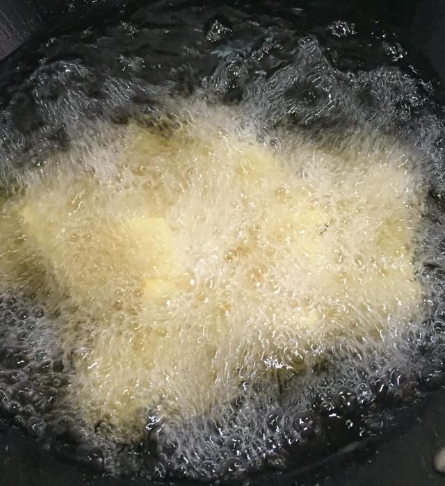  好学|爱吃茄子土豆看过来，东北地三鲜家庭版，好学易做，口味不输酒店