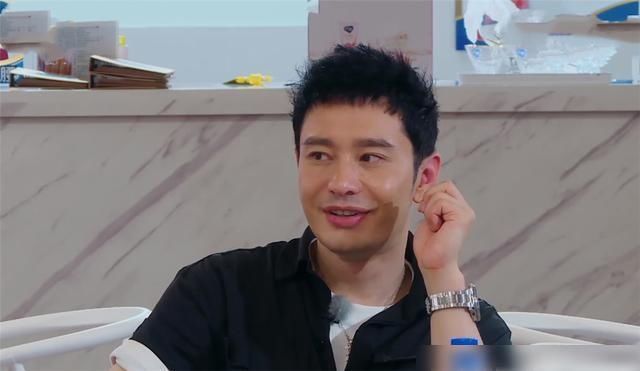 铁板|赵丽颖成黄晓明2号?还是常规套路,但这次《中餐厅》踢到了铁板