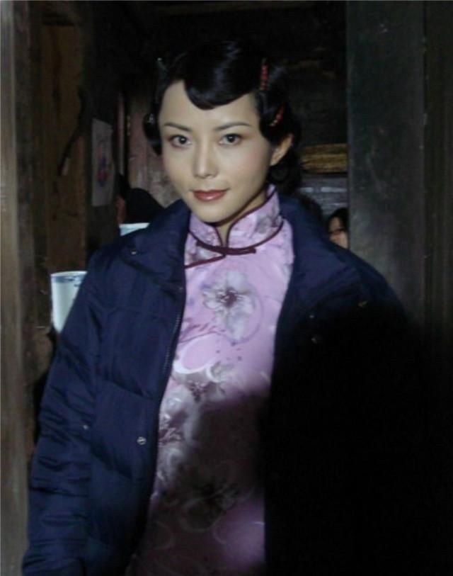  患癌|2009年，李钰患癌去世穿婚纱下葬，男友汪雨后来怎么样了？