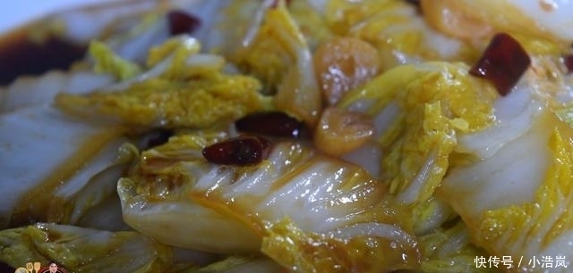 大白菜|酸辣大白菜最好吃的做法,简单美味又下饭,看看你喜欢吃不?