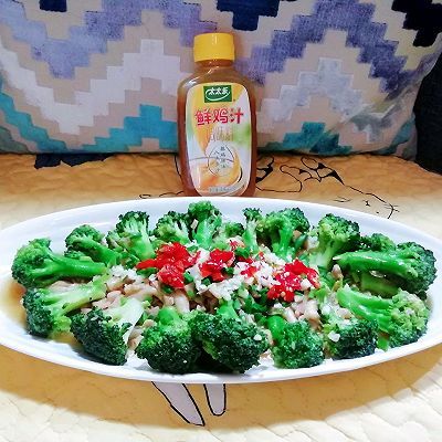  鲜鸡汁|鸡汁西兰花蘑菇火腿丁