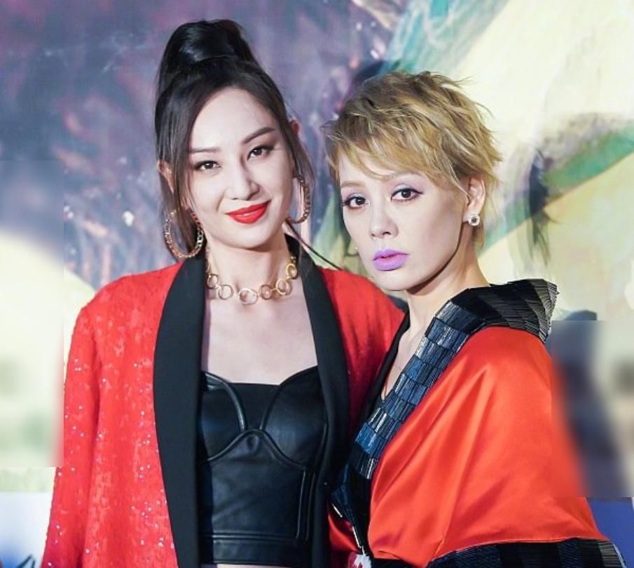  再次|48岁的宁静上《浪姐》后到底有多努力？再次亮相芒果夜：瘦脱相了