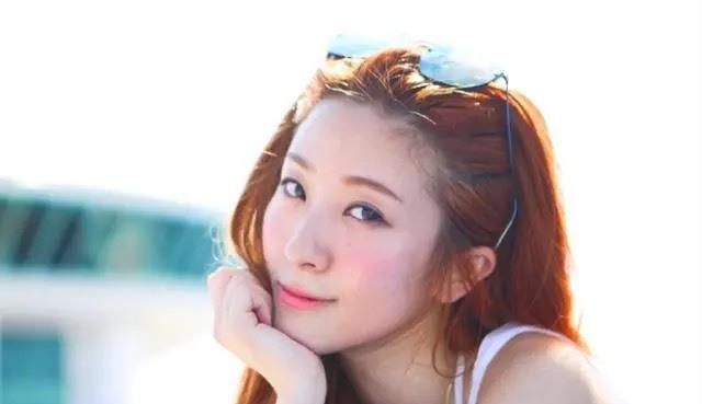 跳楼自杀|悲痛！28岁男星跳楼自杀，亲姐崩溃大哭，凌晨发文悼念